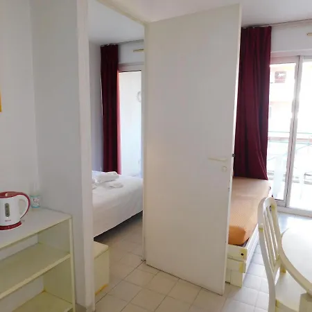 Charmant T2 Residence Les Pins Bleus Proche Mer أنتيب